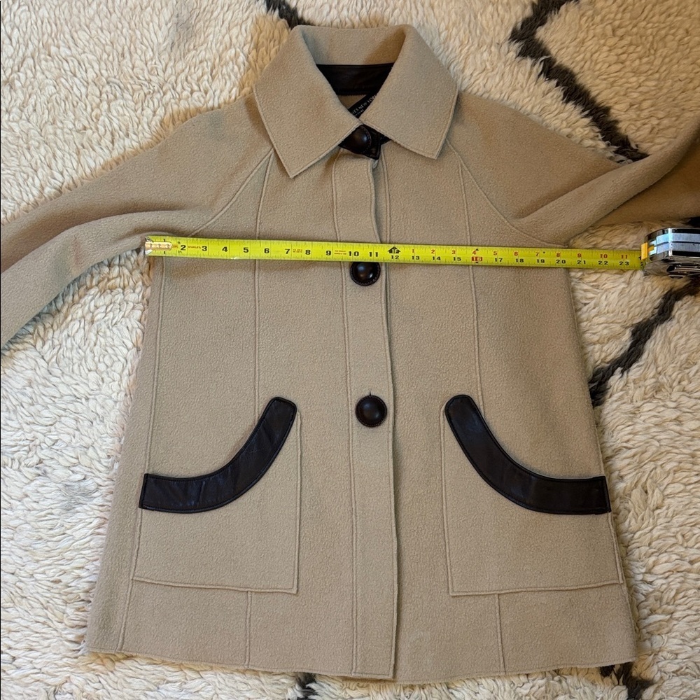 Vintage Jones New York Tan Coat with Brown Trim - Picture 7 of 14